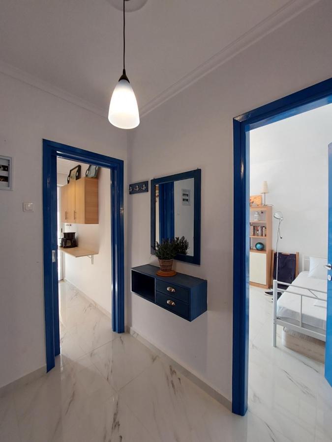 Santa Nera Beach Apartment Kariani Bagian luar foto