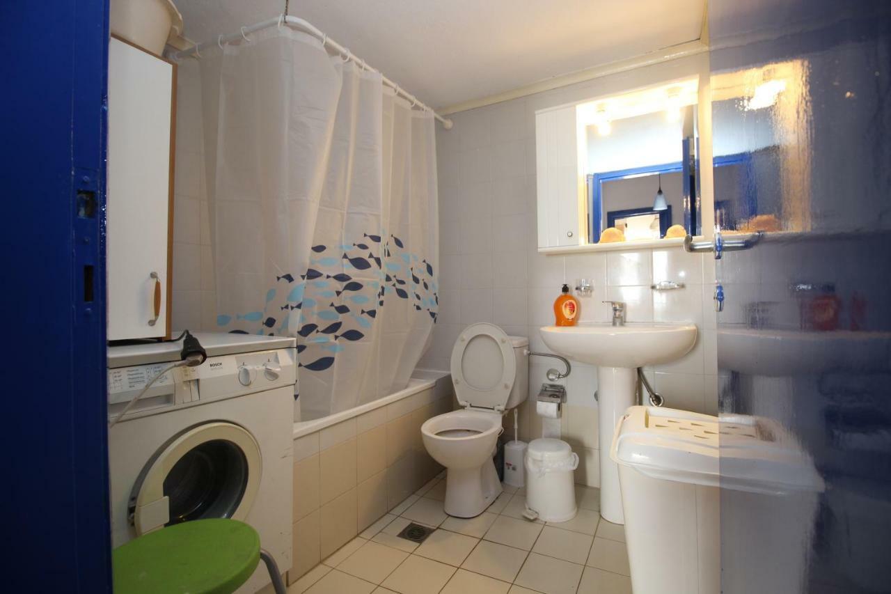 Santa Nera Beach Apartment Kariani Bagian luar foto