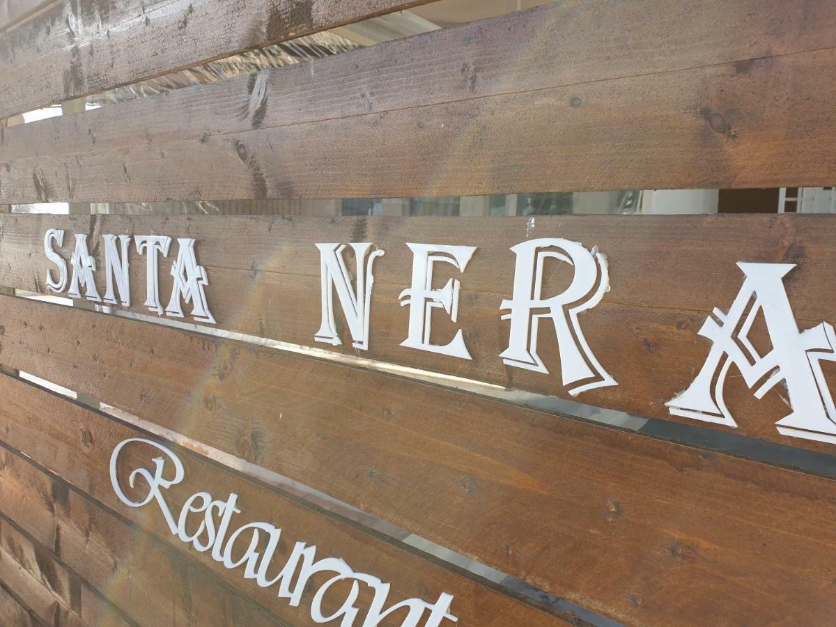 Santa Nera Beach Apartment Kariani Bagian luar foto